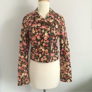 Xhilaration Women's Floral Blazer Jacket - Size: Junior Medium/ Adult Small